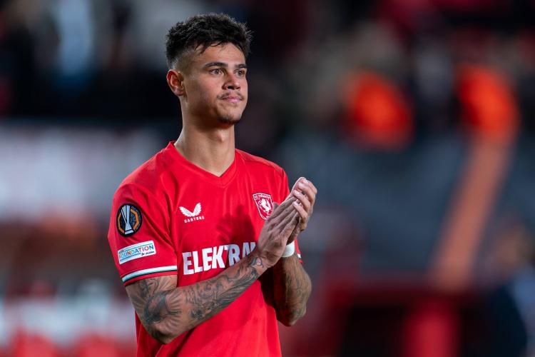 俱乐部和球, 希尔格斯和, 目前尚不清