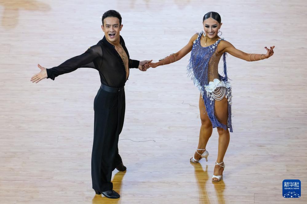 中国组合阎, 拉丁舞半决