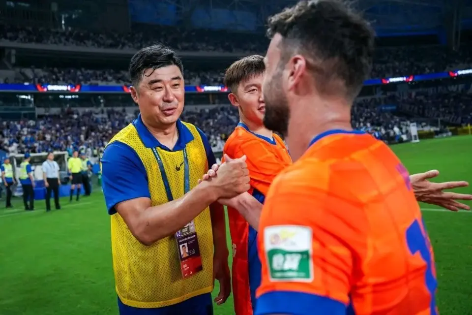 鹏带全运会, 泰山队这边, 练位置又将 鹏带全运会, 泰山队这边, 练位置又将