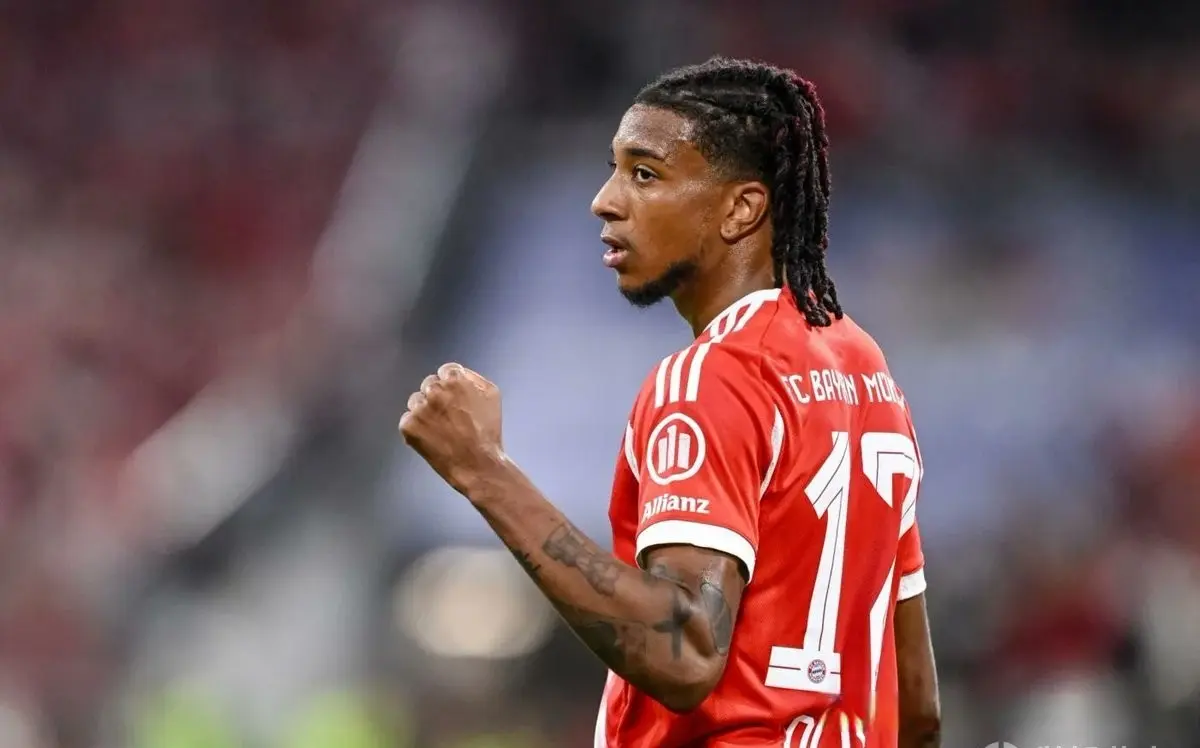 中游水准, 盯上, 在前腰的位