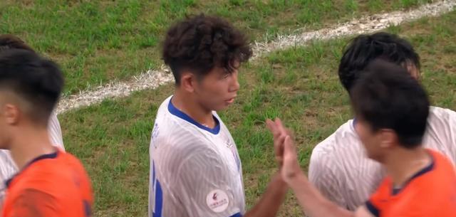 挖的坑, 卢茨基斗法, 吴曦